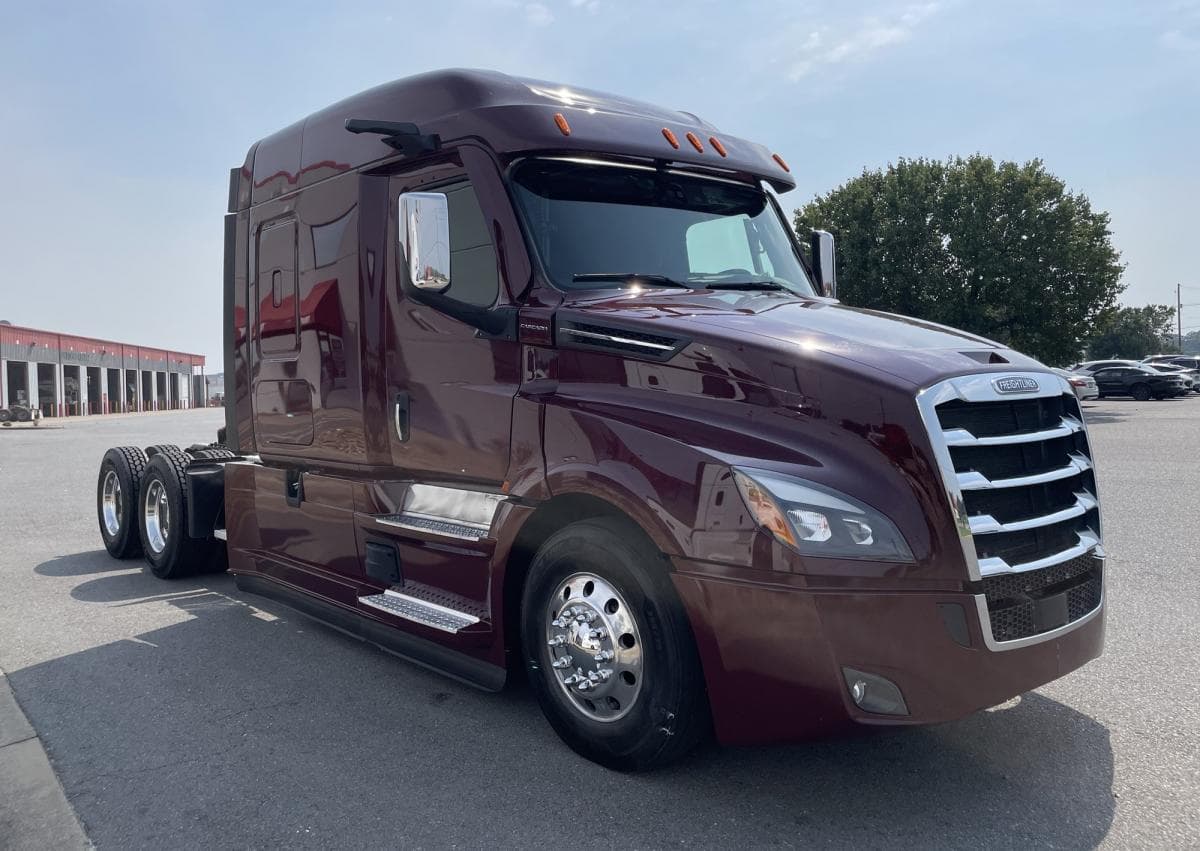 2022 Freightliner Cascadia