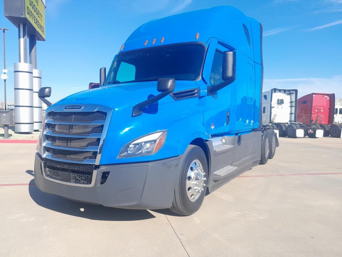 2022 Freightliner Cascadia