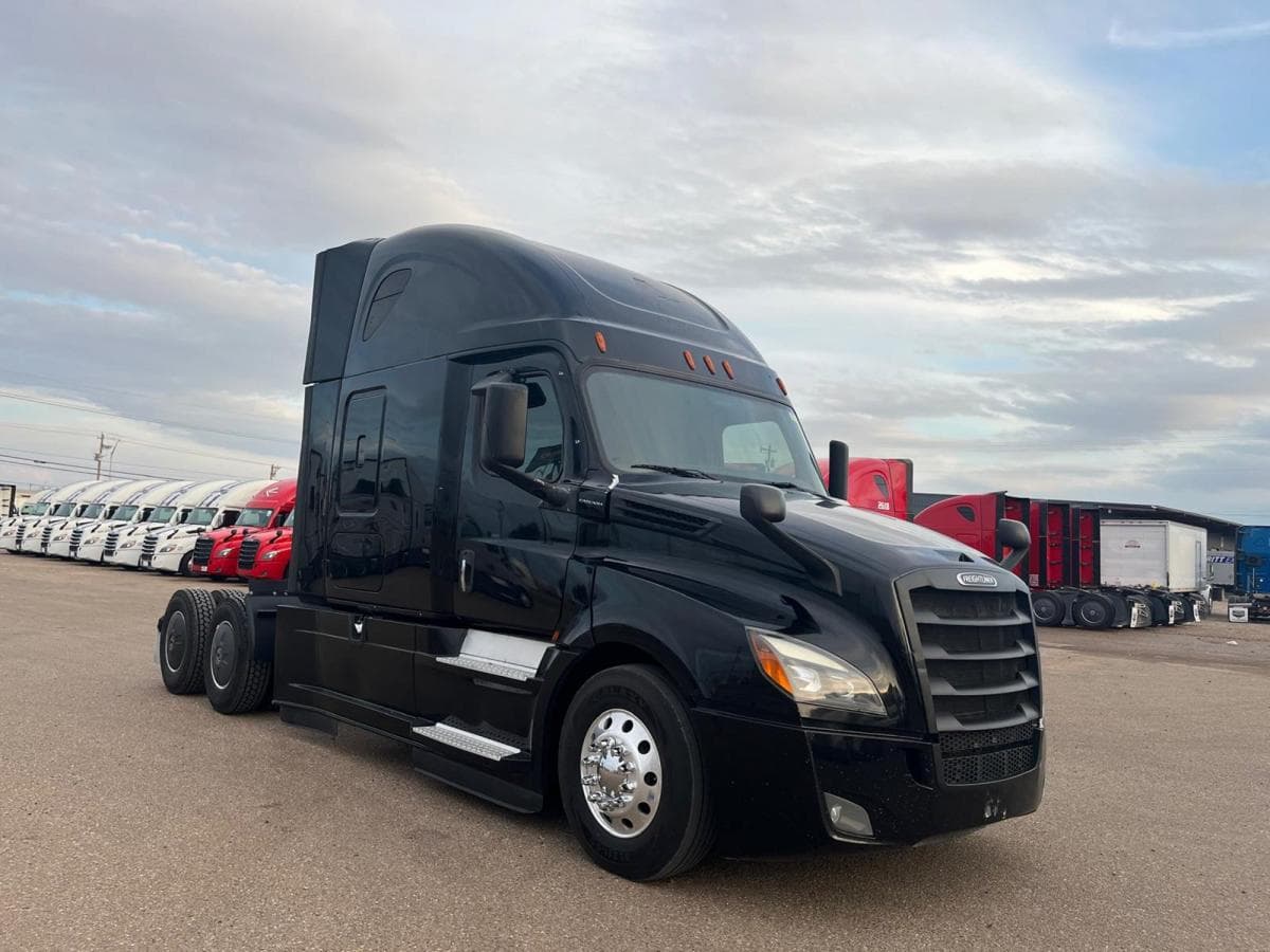 2021 Freightliner Cascadia