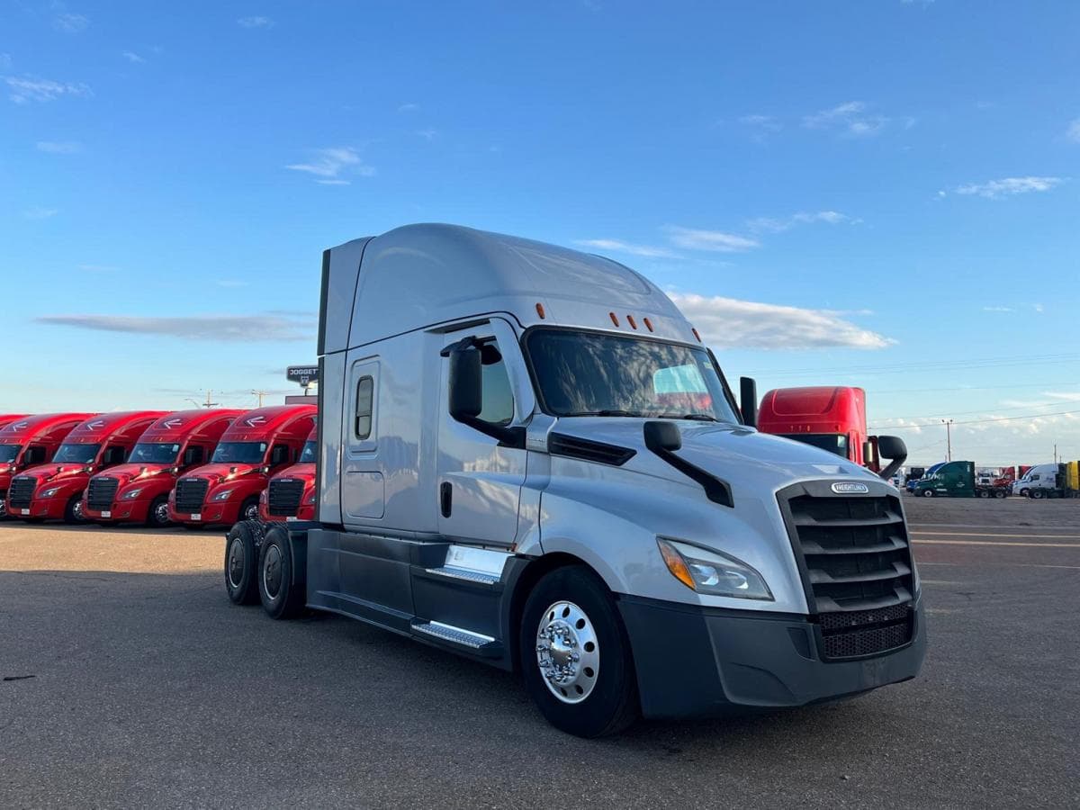 2022 Freightliner Cascadia