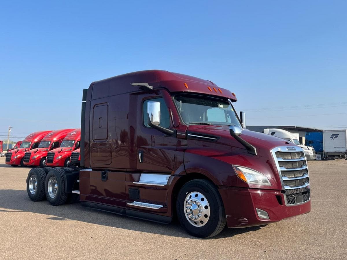 2022 Freightliner Cascadia