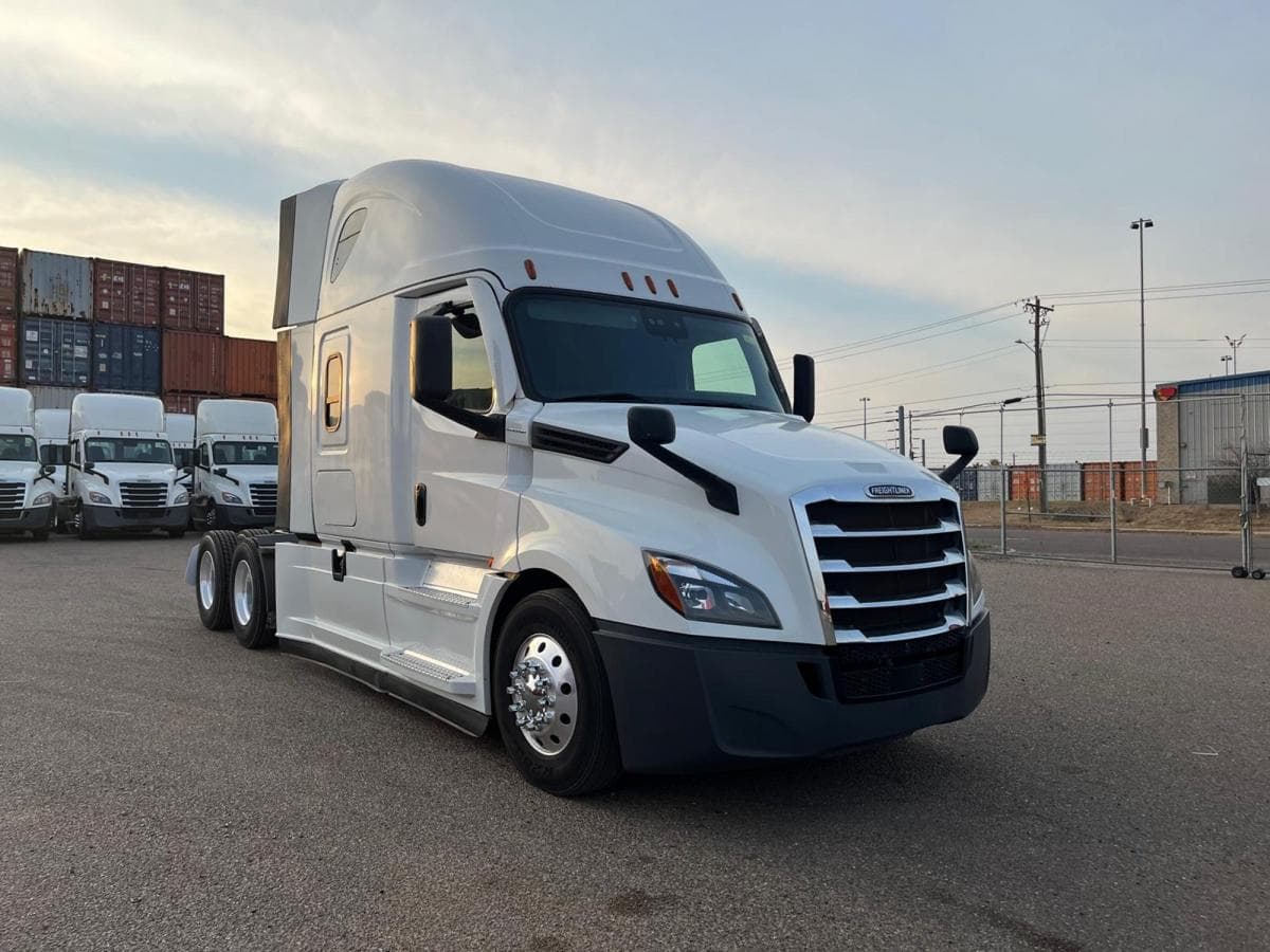 2021 Freightliner Cascadia
