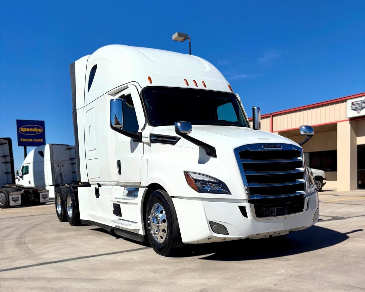 2022 Freightliner