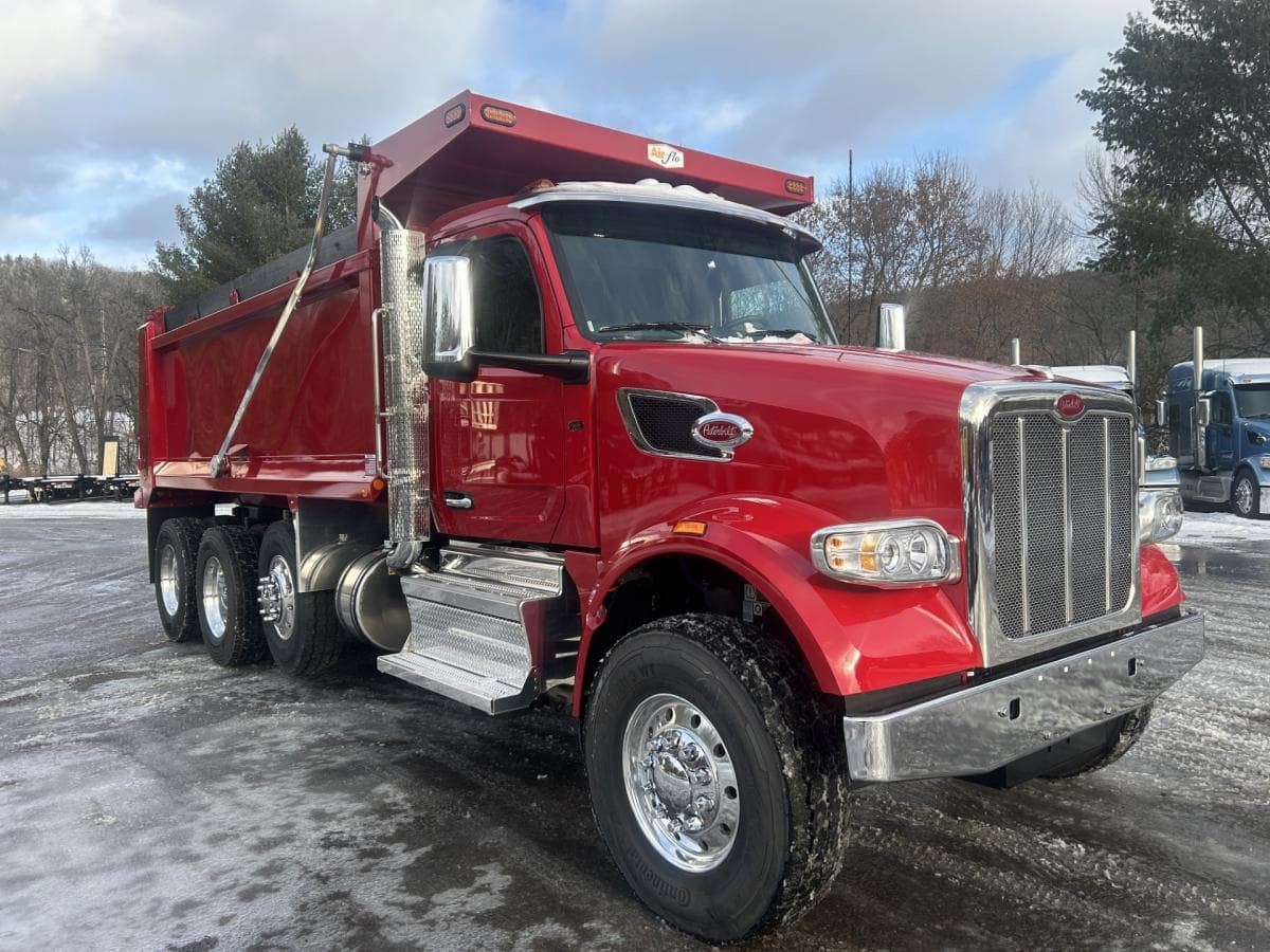 2026 Peterbilt 567