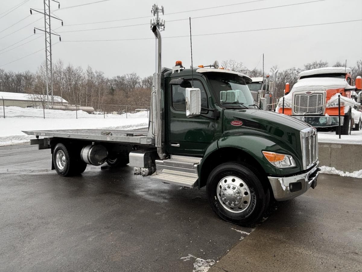 2025 Peterbilt