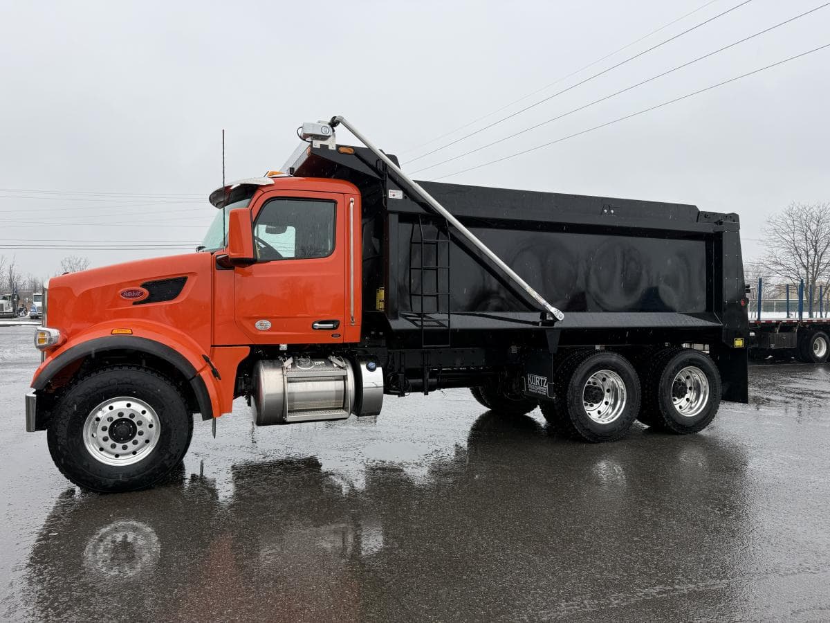 2025 Peterbilt 567