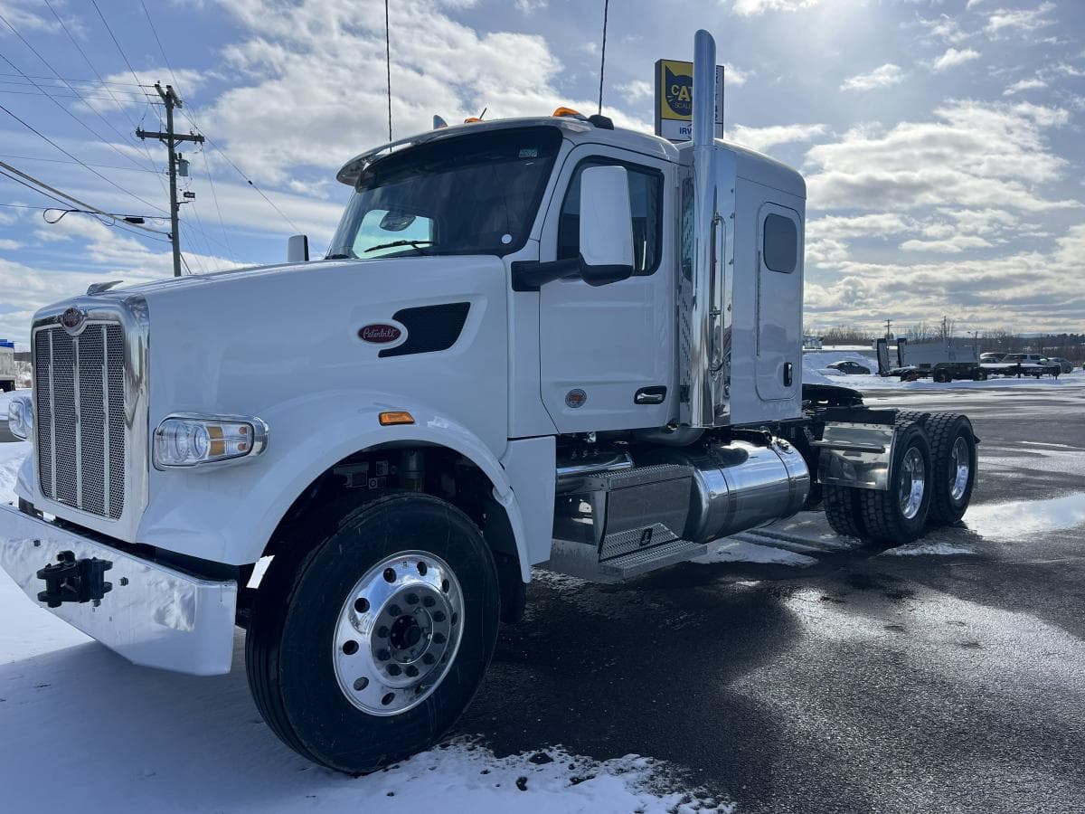 2027 PETERBILT 567 Sleeper