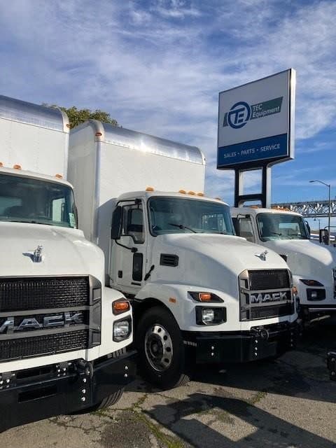 2024 Mack