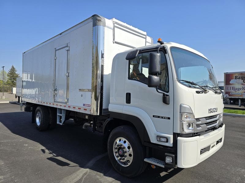 2025 Isuzu FTR