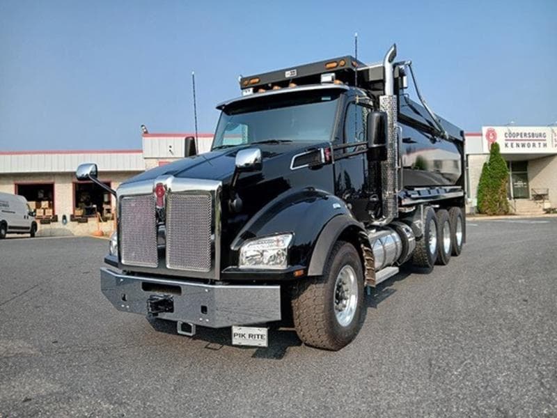 2025 Kenworth T880