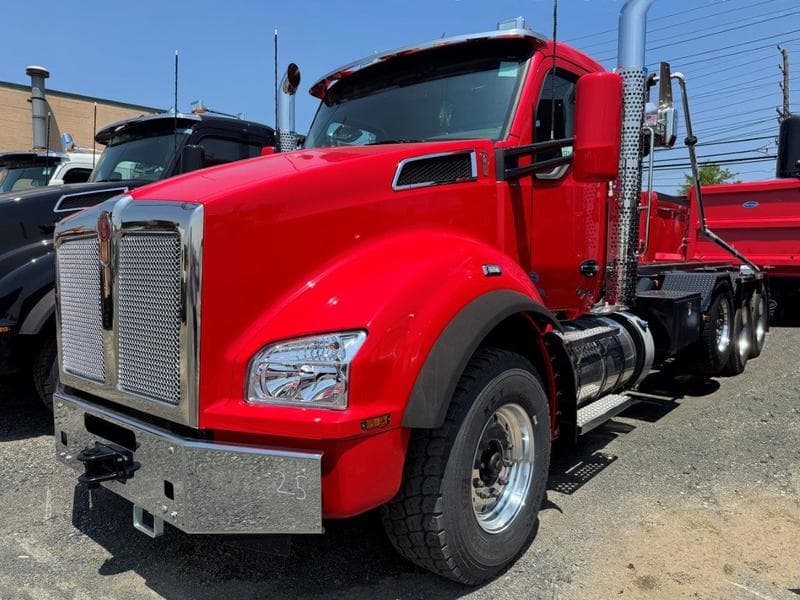 2026 Kenworth T880