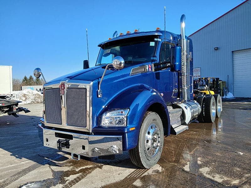 2026 Kenworth T880
