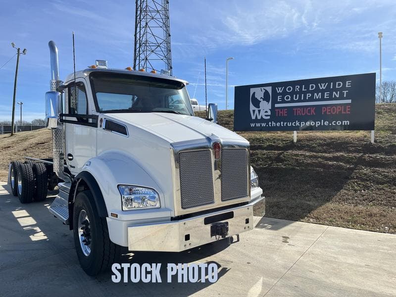 2026 Kenworth T880