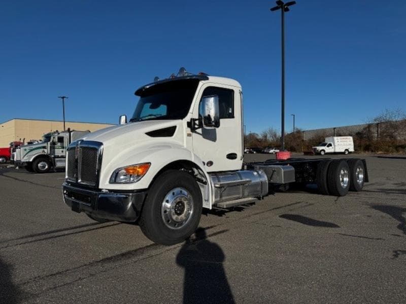 2025 Kenworth T480