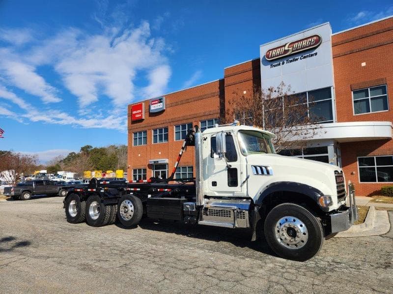 2019 Mack Granite