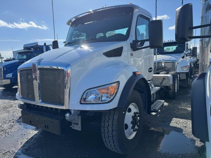 2025 Kenworth T480