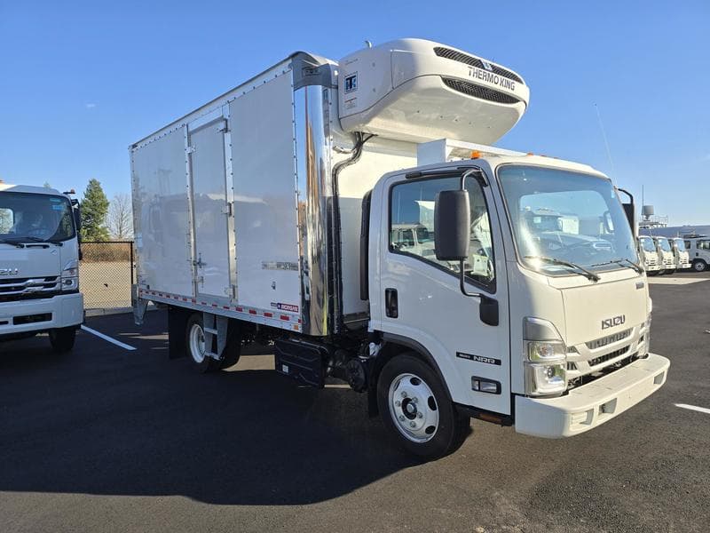 2024 Isuzu NRR
