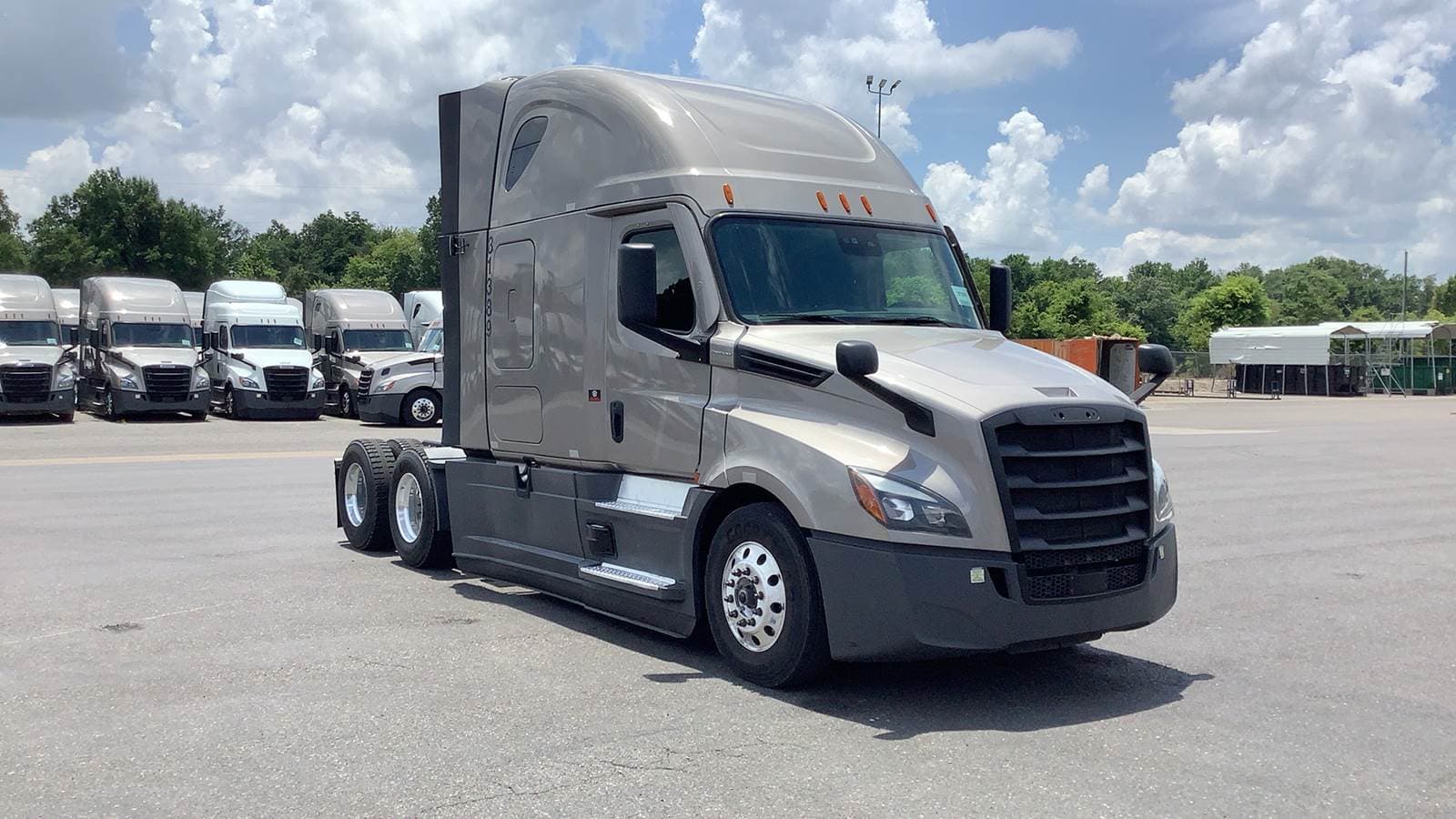 2024 Freightliner Cascadia