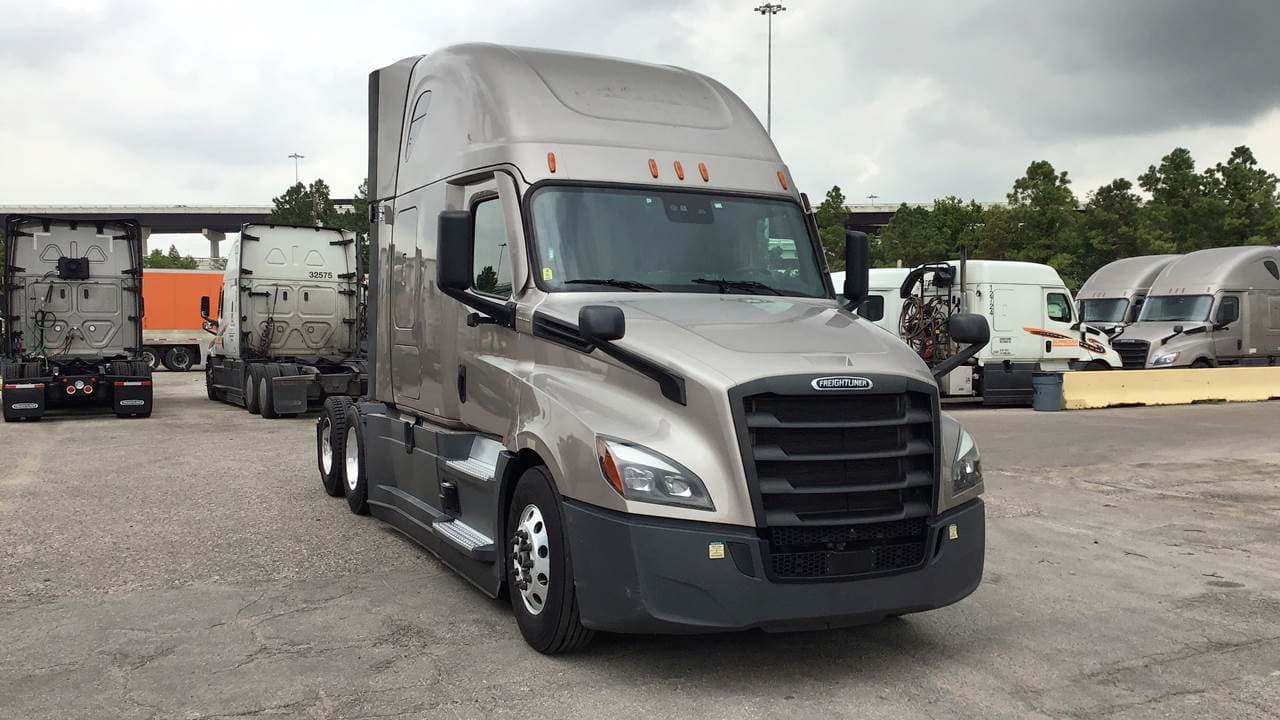 2024 Freightliner Cascadia