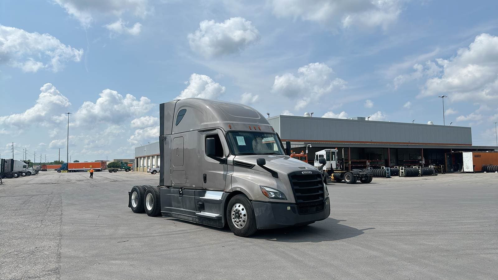 2024 Freightliner Cascadia