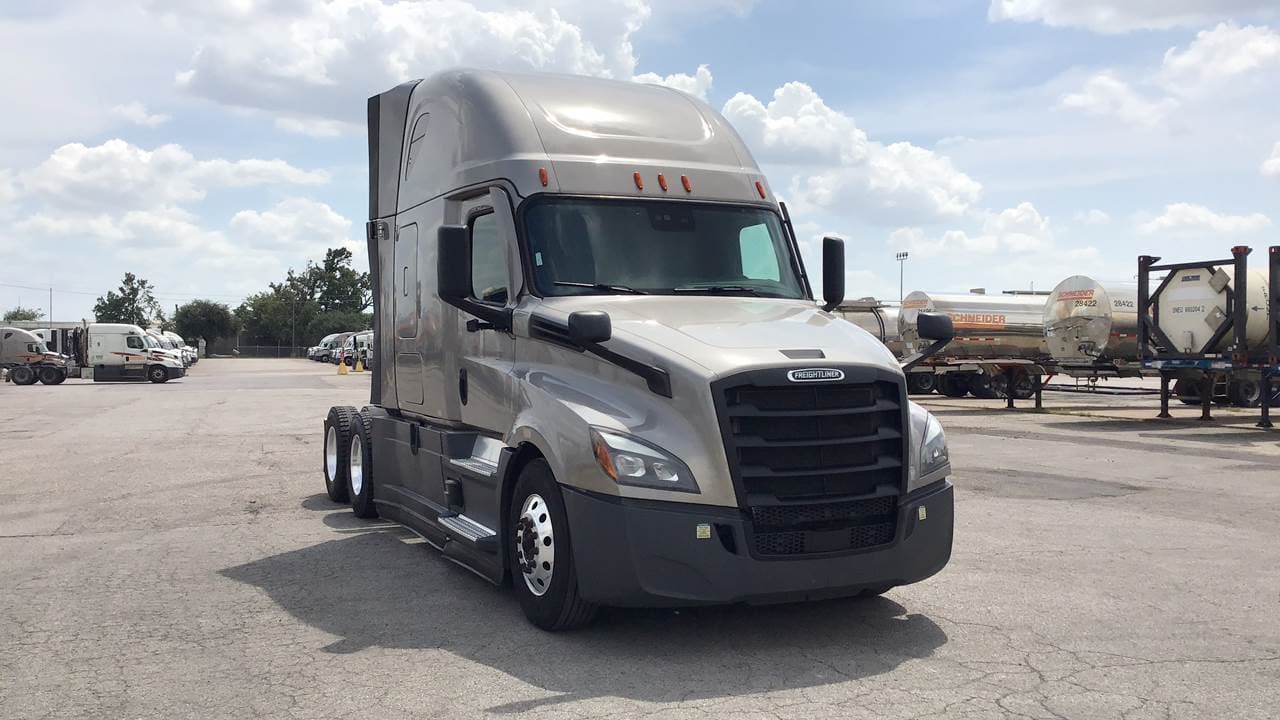 2024 Freightliner Cascadia