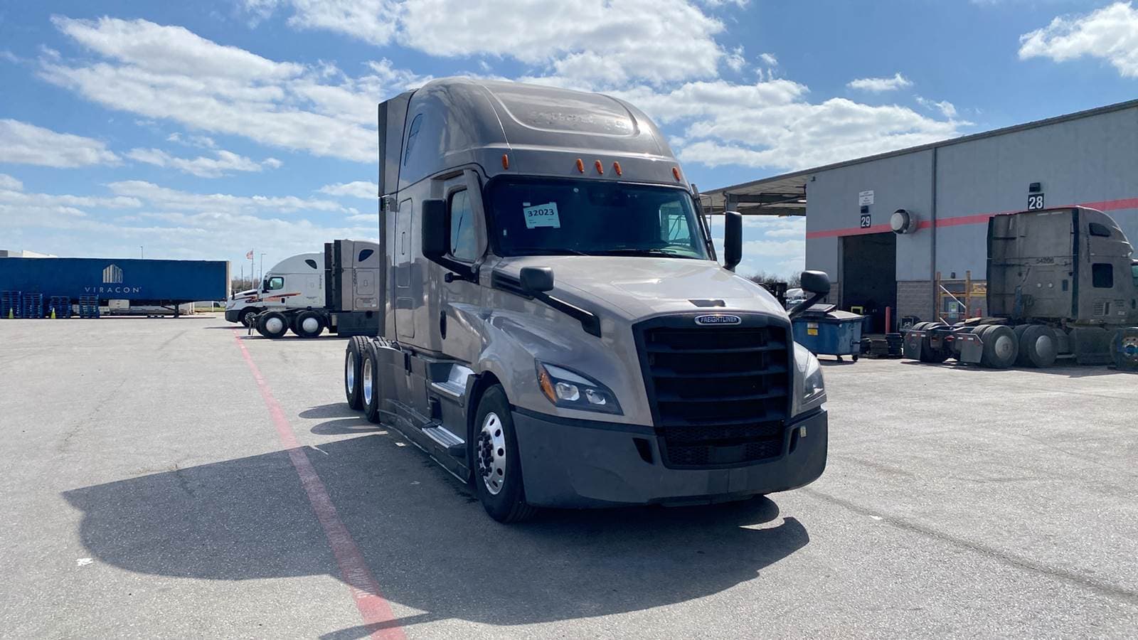 2024 Freightliner Cascadia