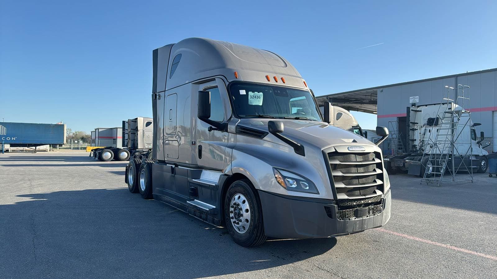 2024 Freightliner Cascadia