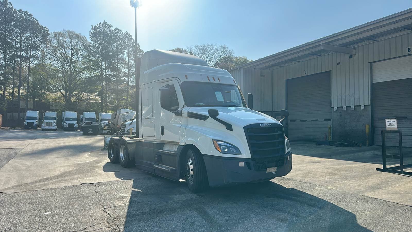 2021 Freightliner Cascadia