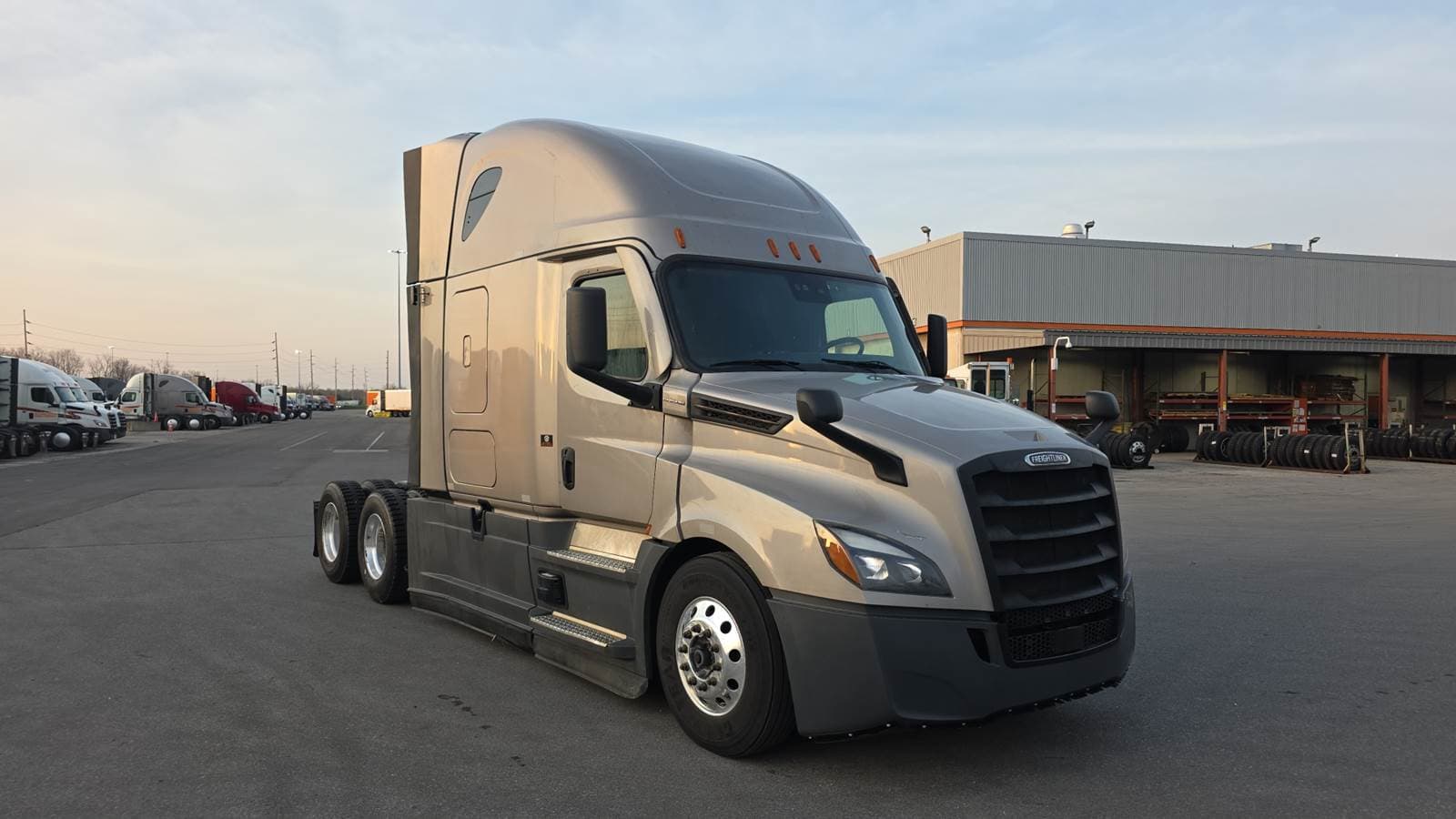 2024 Freightliner Cascadia