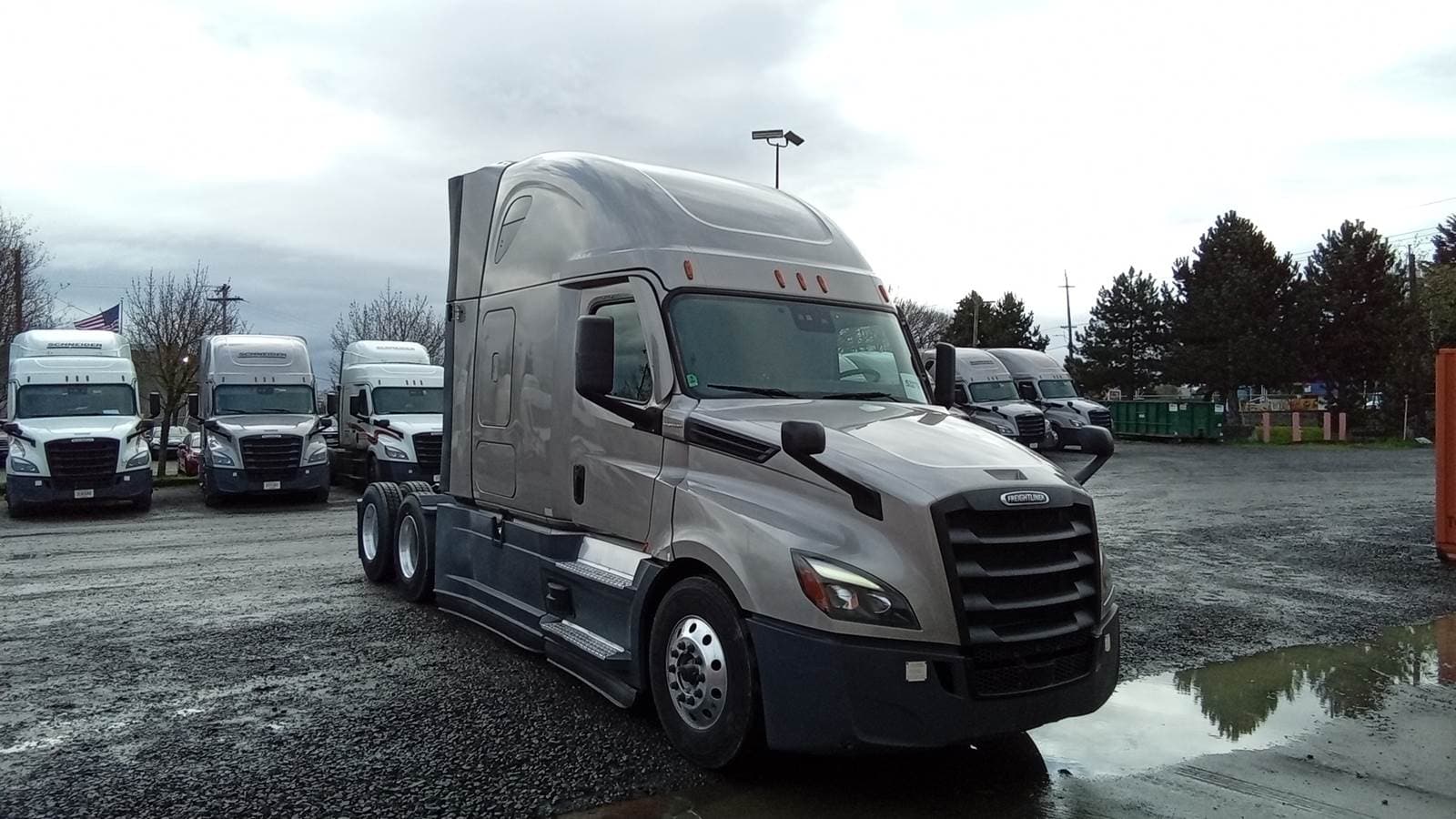 2022 Freightliner Cascadia