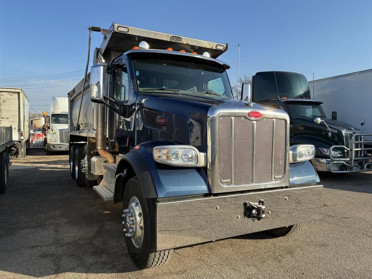 2017 Peterbilt 567
