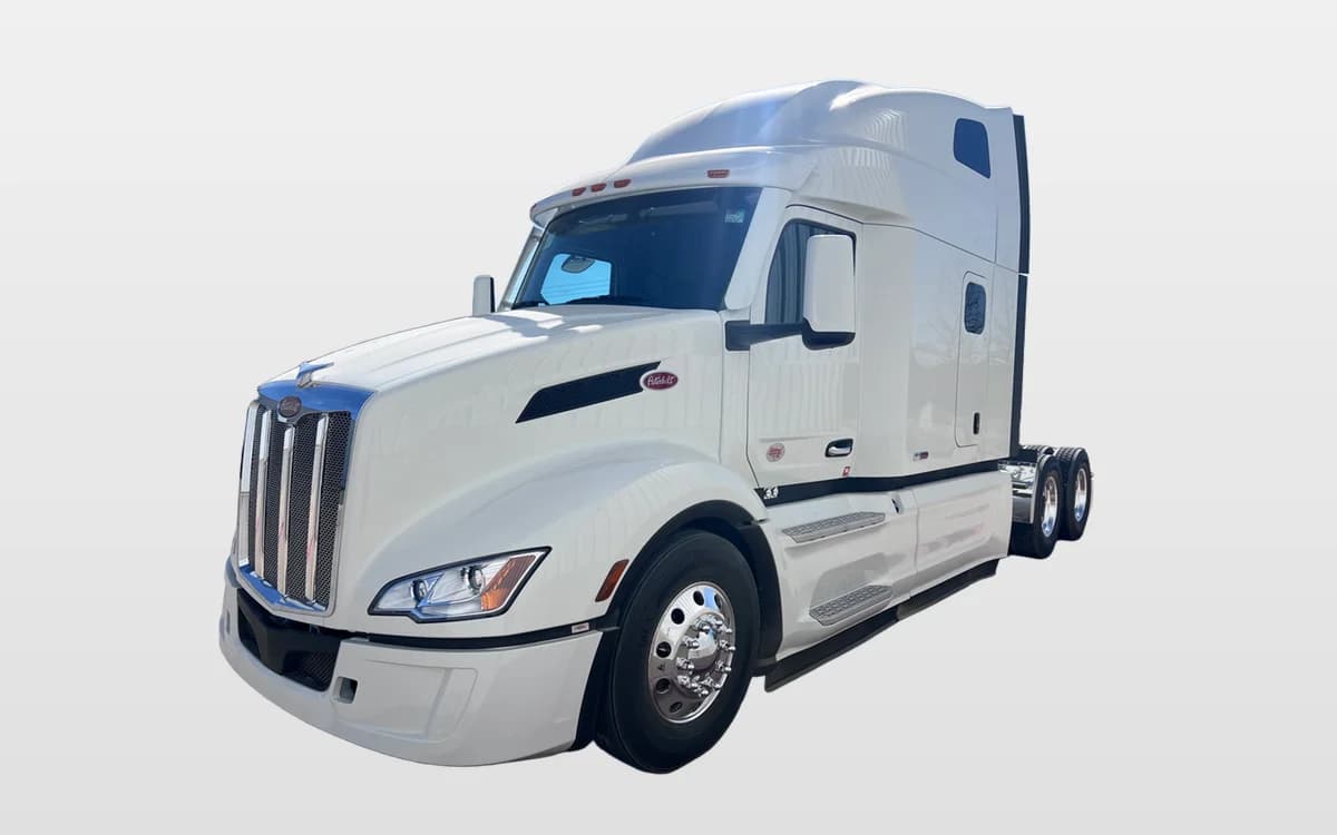 2027 Peterbilt 579