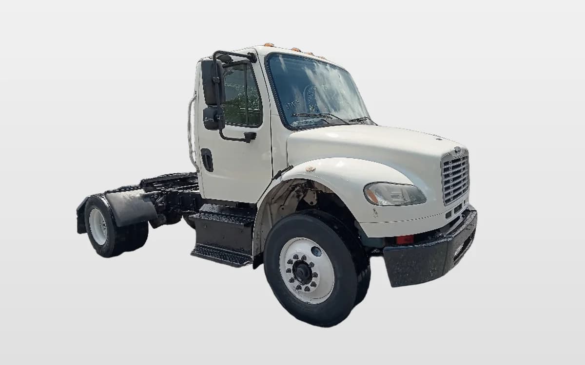 2018 Freightliner M2 106