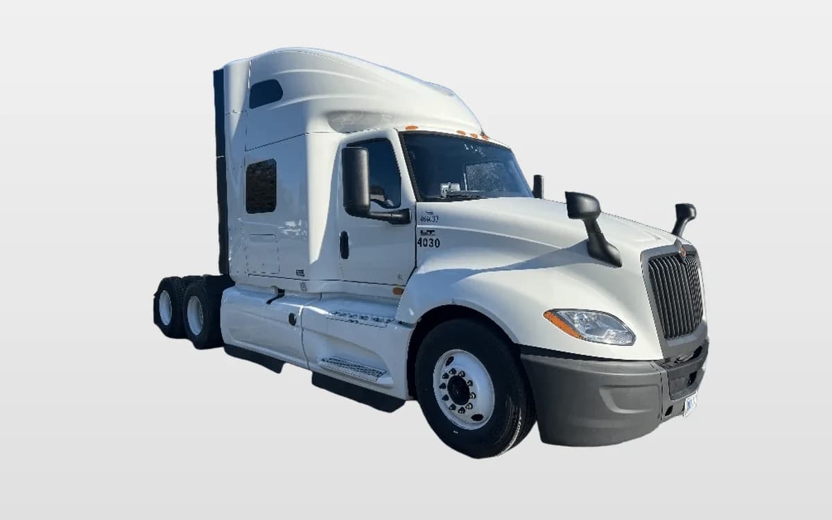 2022 International LT