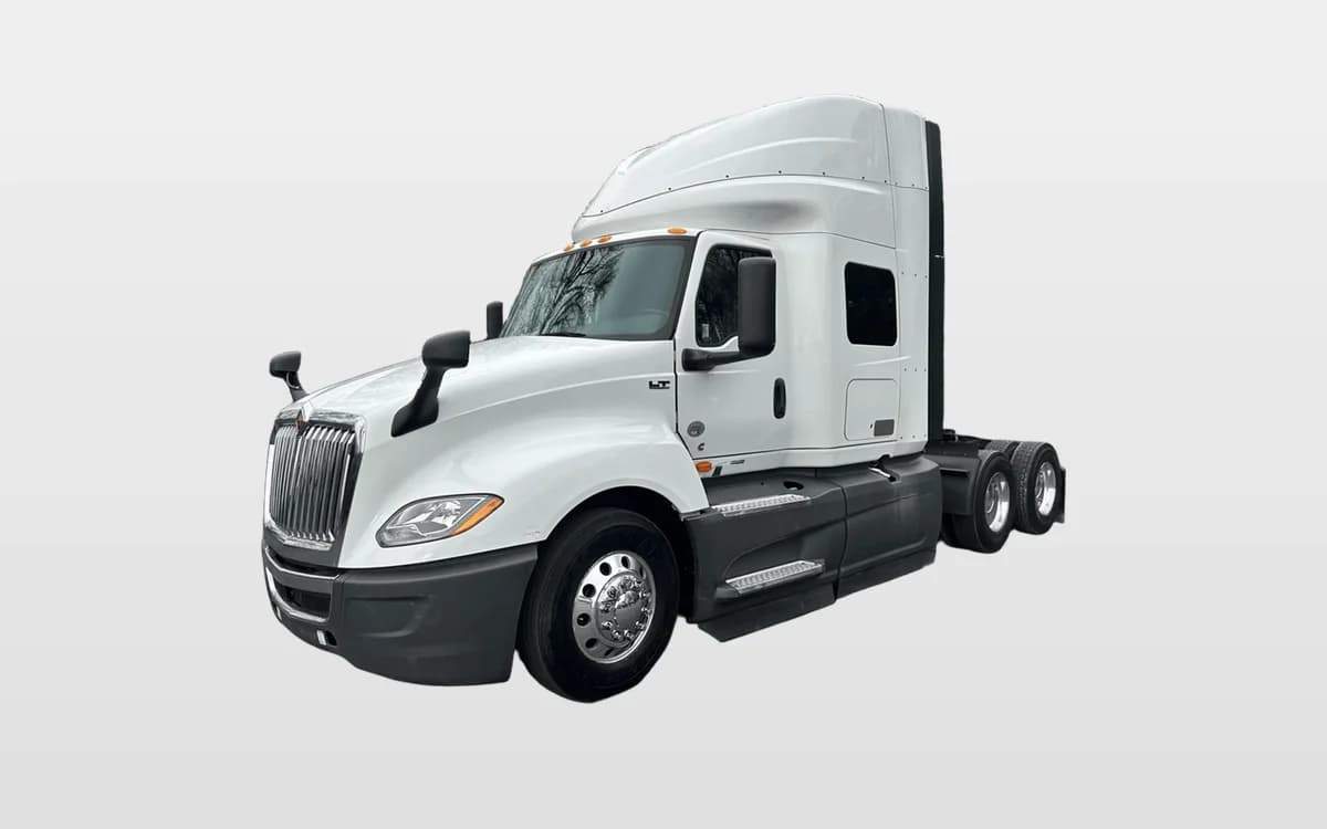 2022 International LT