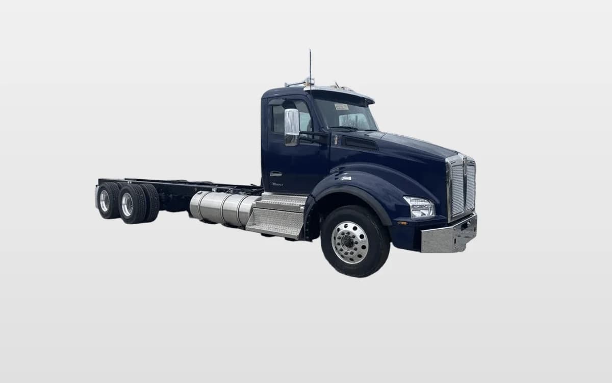 2027 Kenworth T880