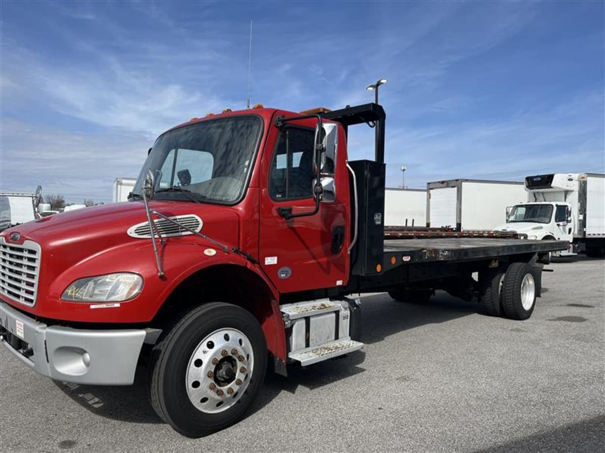 2020 Freightliner M2 106