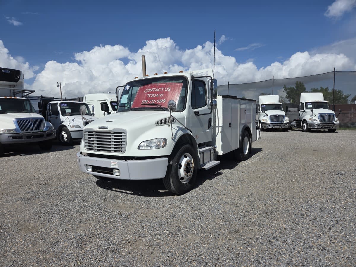 2020 Freightliner M2 106