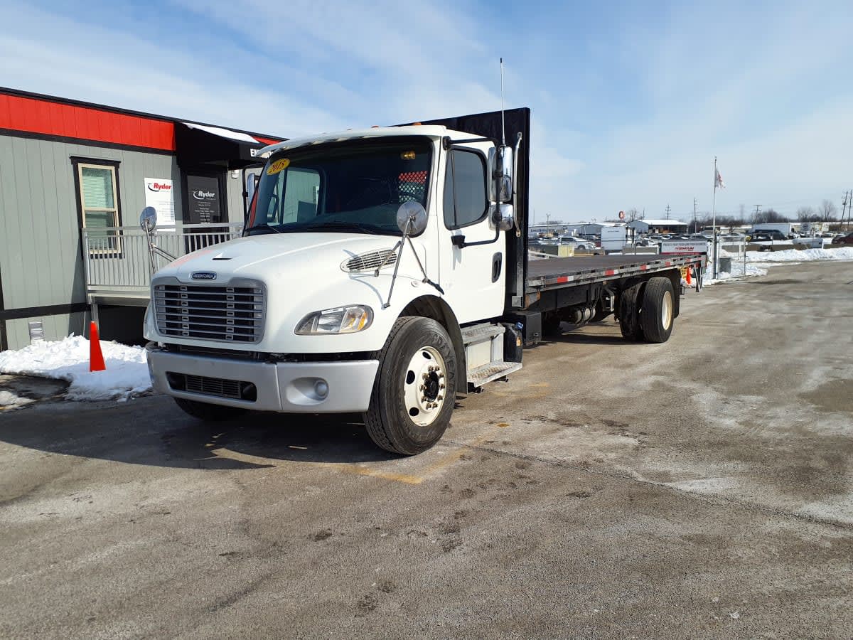 2015 Freightliner M2 106
