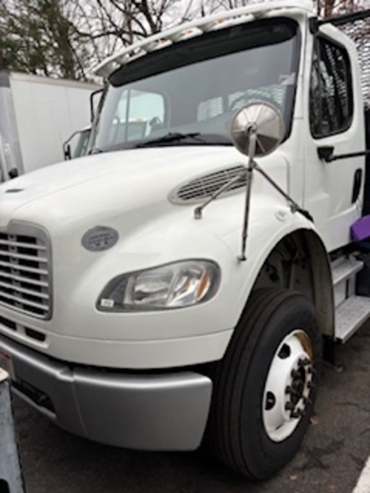 2015 Freightliner M2 106