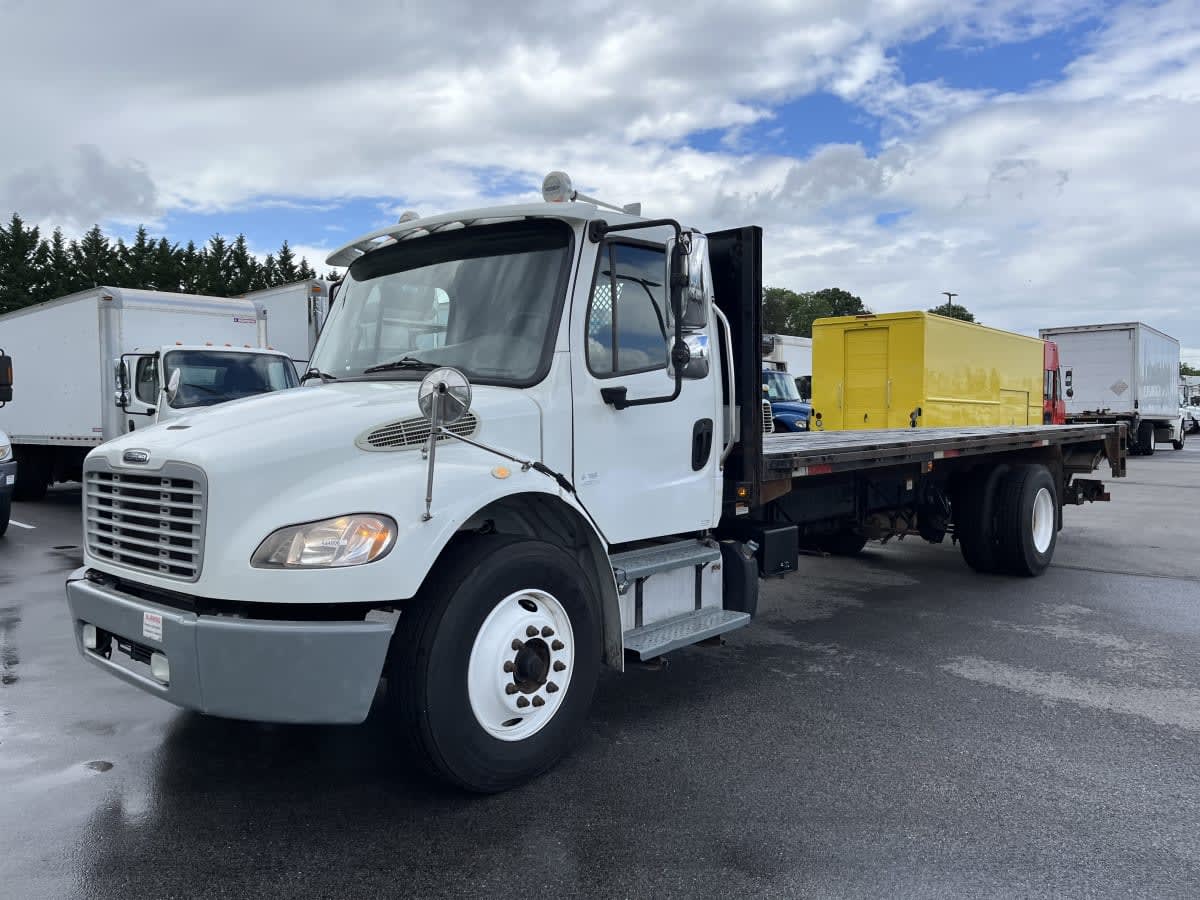 2014 Freightliner M2 106