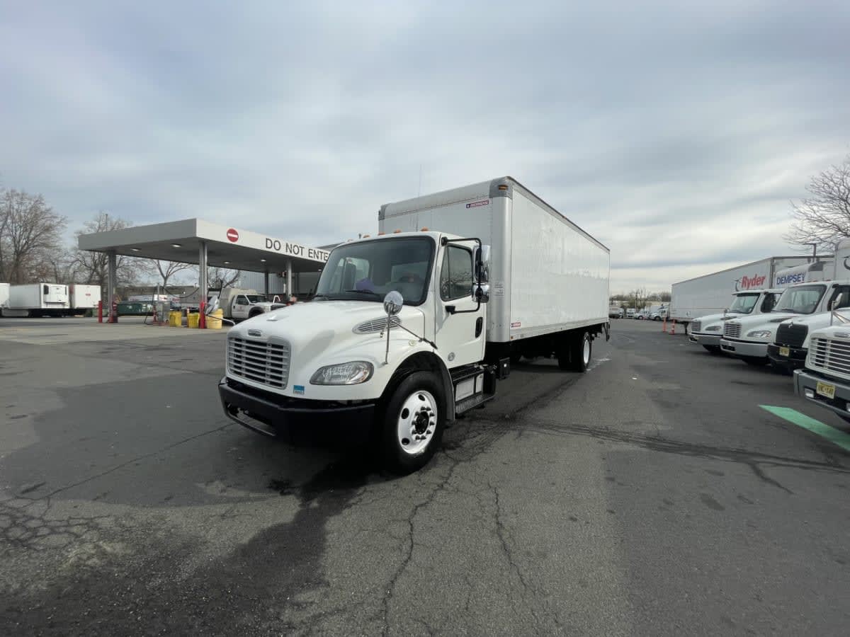 2016 Freightliner M2 106