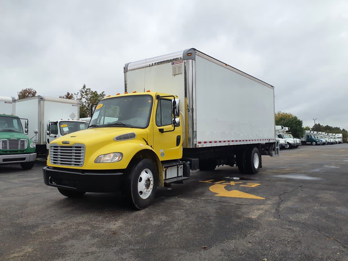 2016 Freightliner M2 106