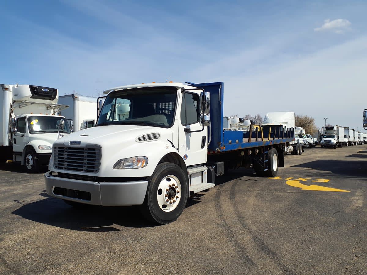 2016 Freightliner M2 106