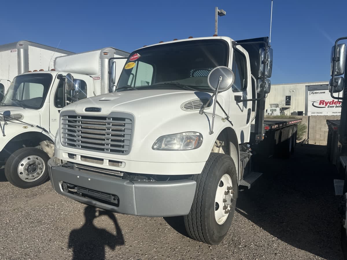 2017 Freightliner M2 106