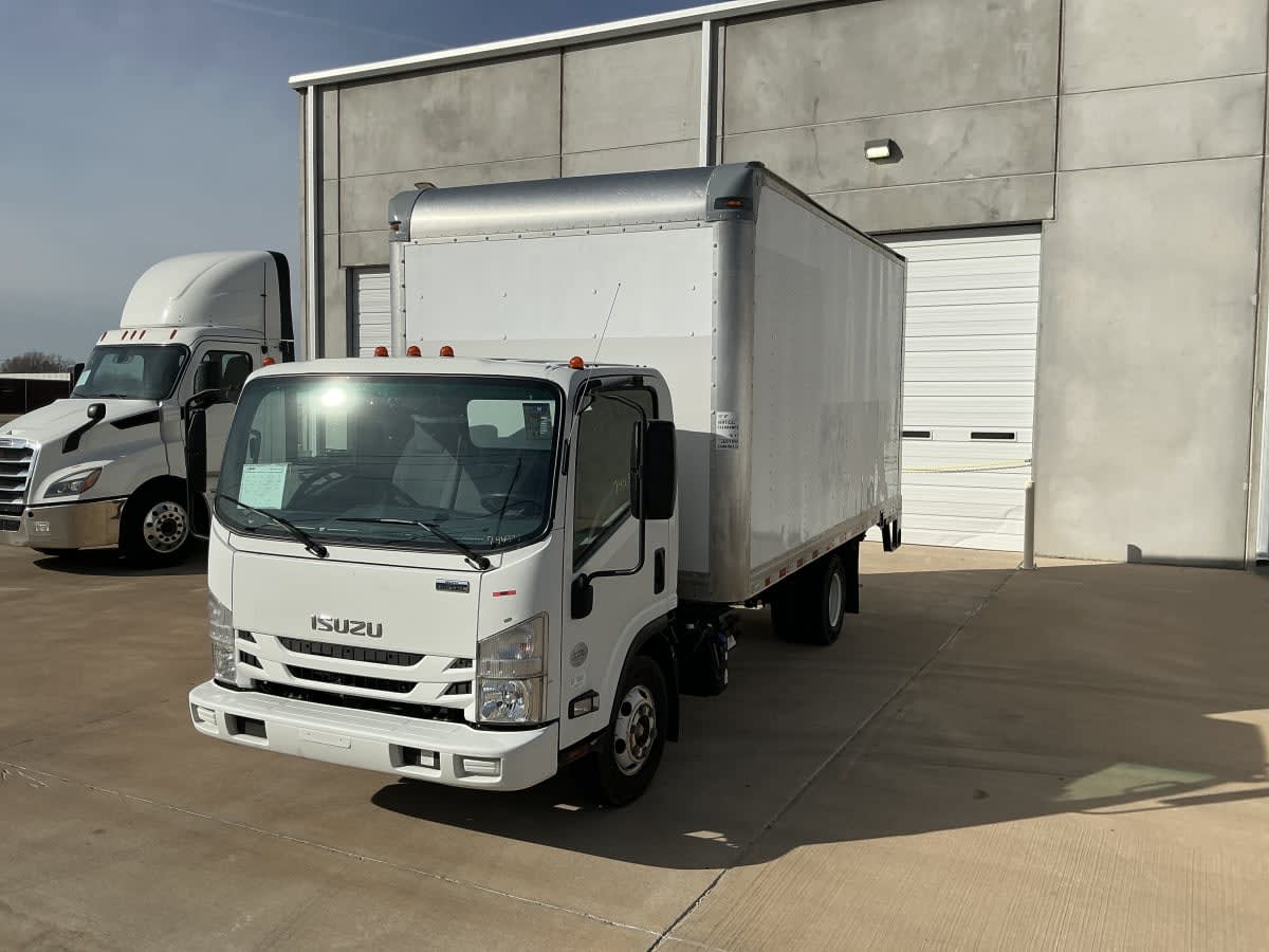 2018 Isuzu NPR