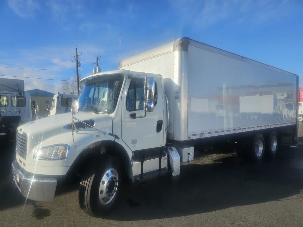 2018 Freightliner M2 106