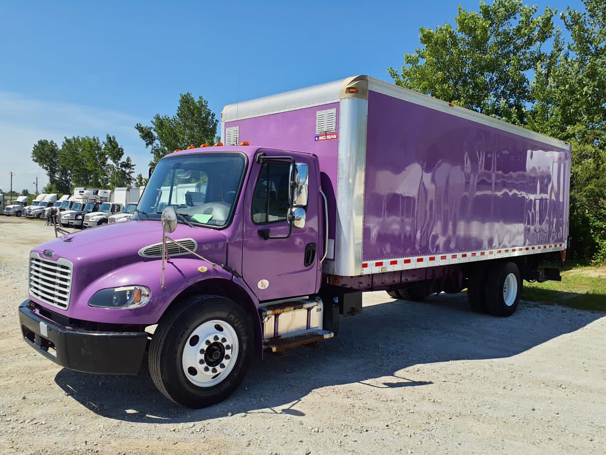 2019 Freightliner M2 106
