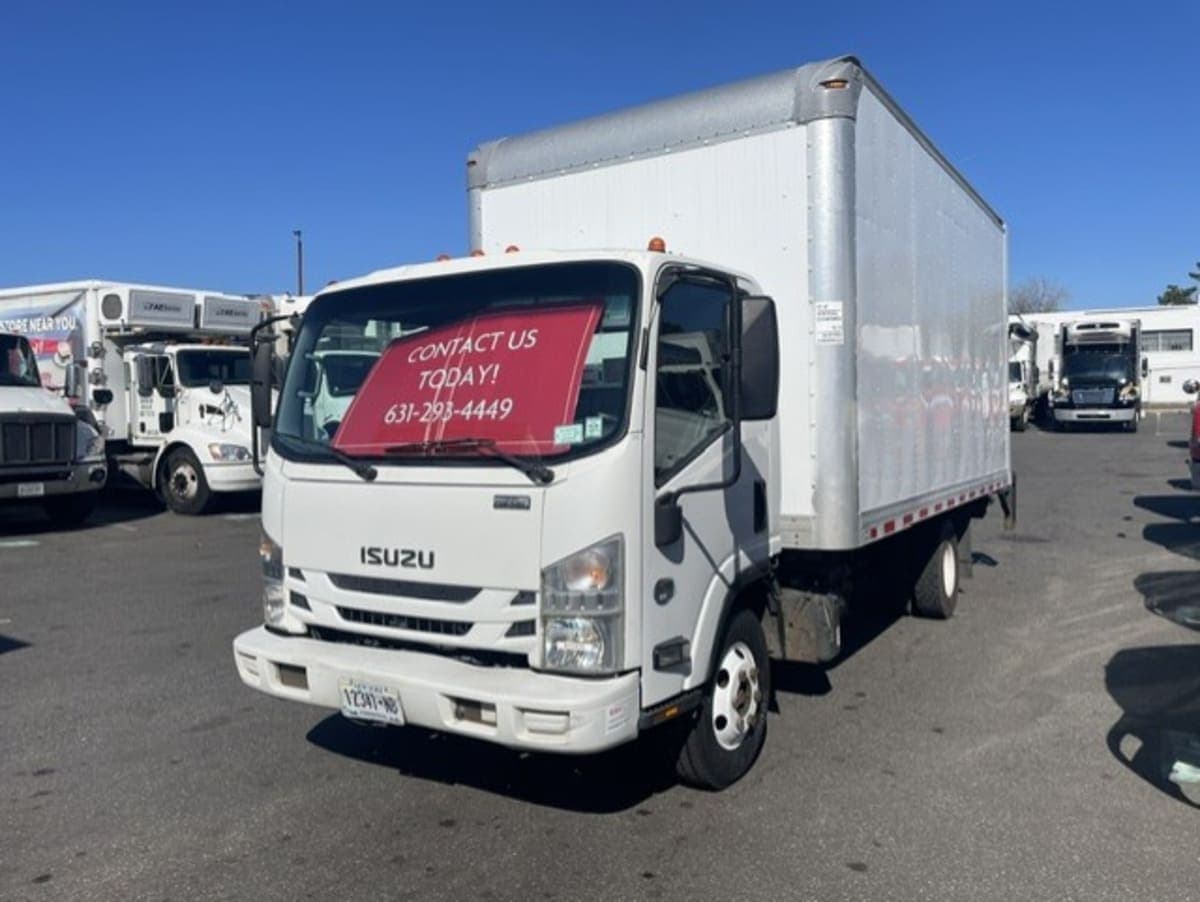 2018 Isuzu NPR