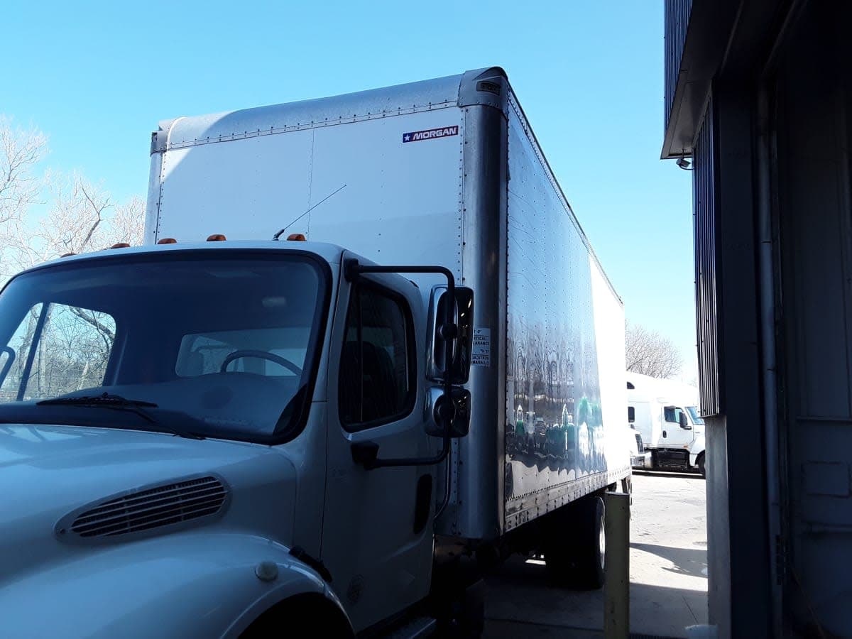 2019 Freightliner M2 106